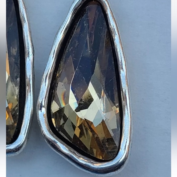 SUPERSTITION • Boho Earrings • Tea Crystal - Picture 6 of 9